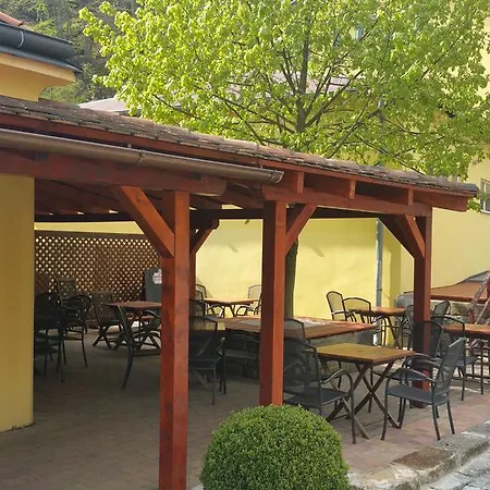 Hotel A Restaurant Vyprez Decin