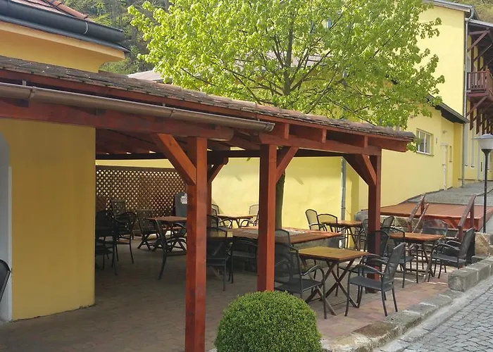 Hotell Vyprez - Decin